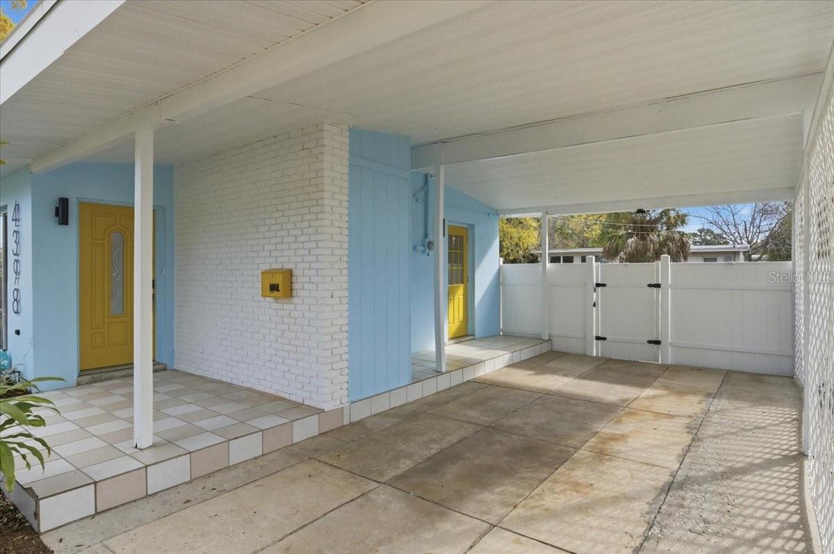 Image 6 of 53 For 4398 Neptune Drive Se