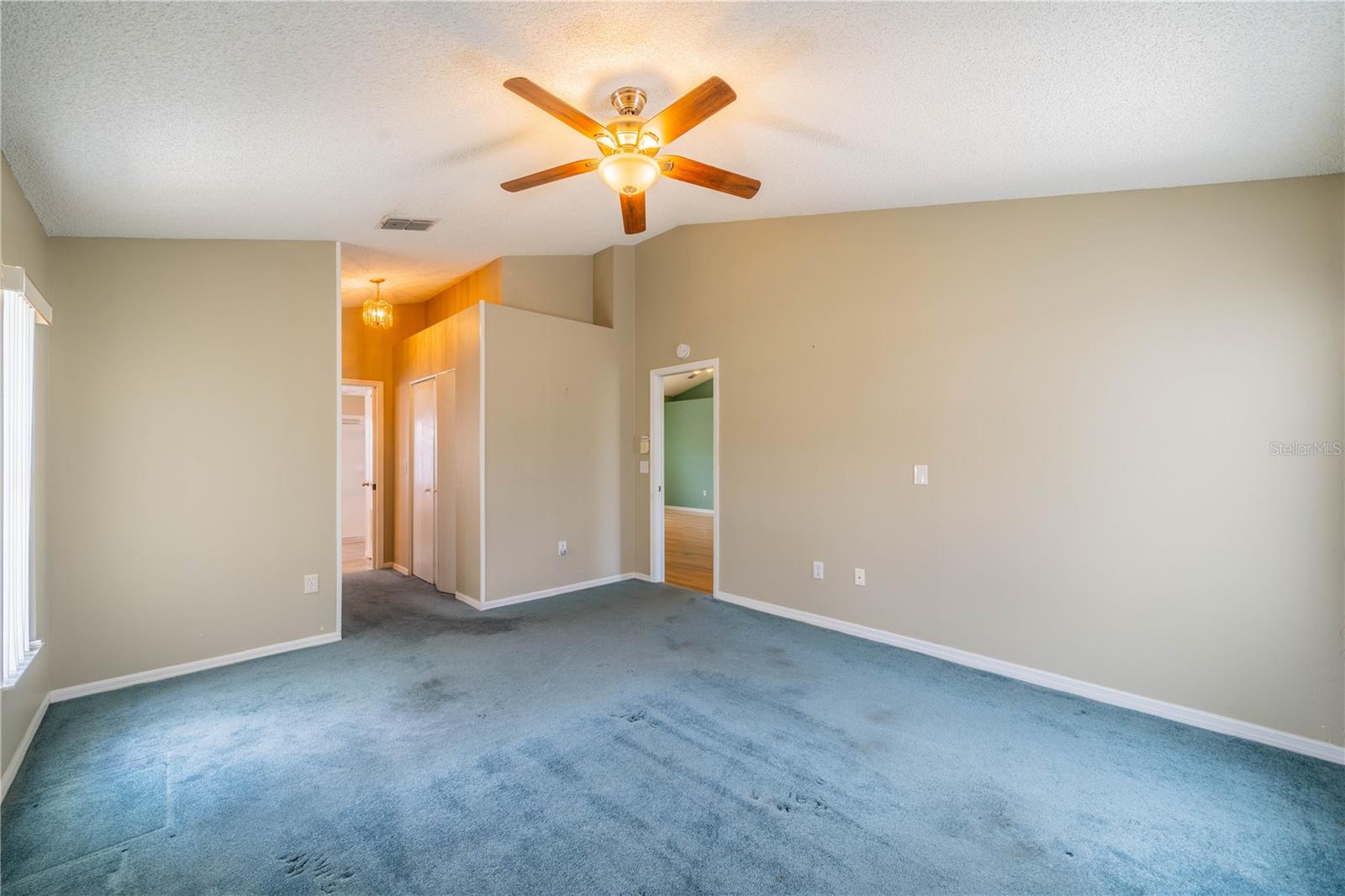 Image 14 of 24 For 301 Caloosa Palms Court