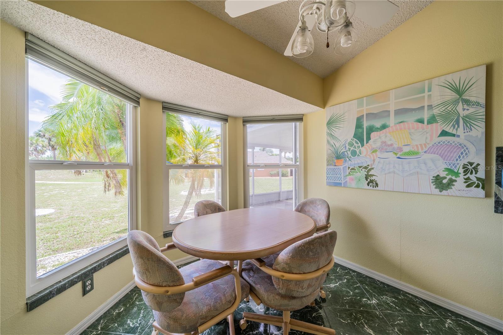 Image 21 of 24 For 301 Caloosa Palms Court