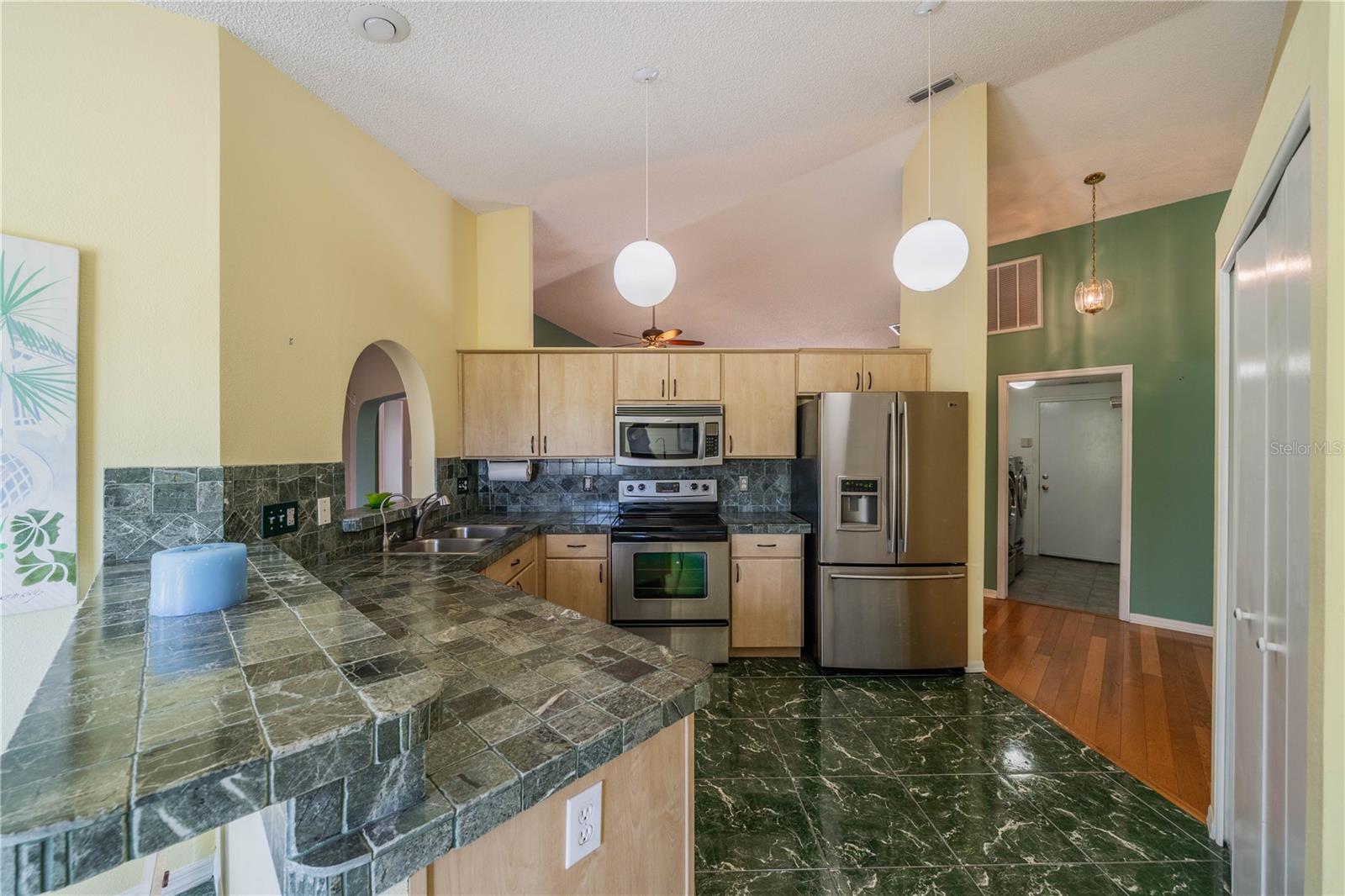 Image 5 of 24 For 301 Caloosa Palms Court