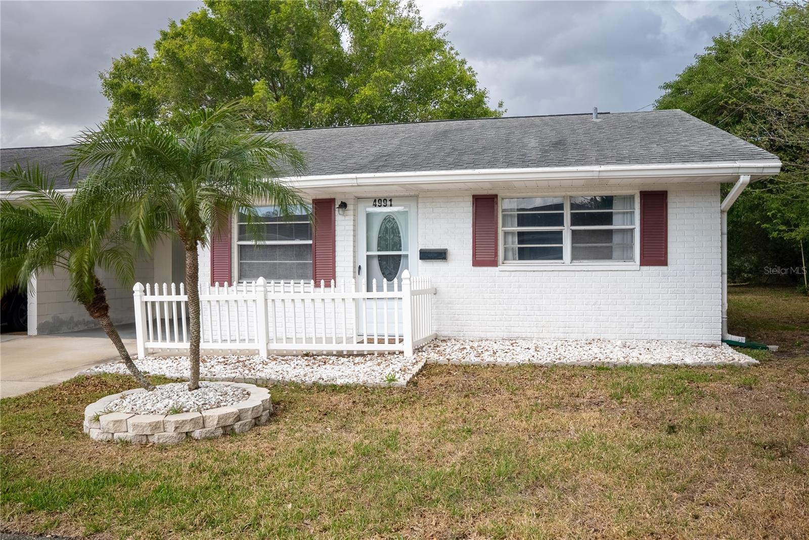 Image 31 of 43 For 4991 Springwood Court 282