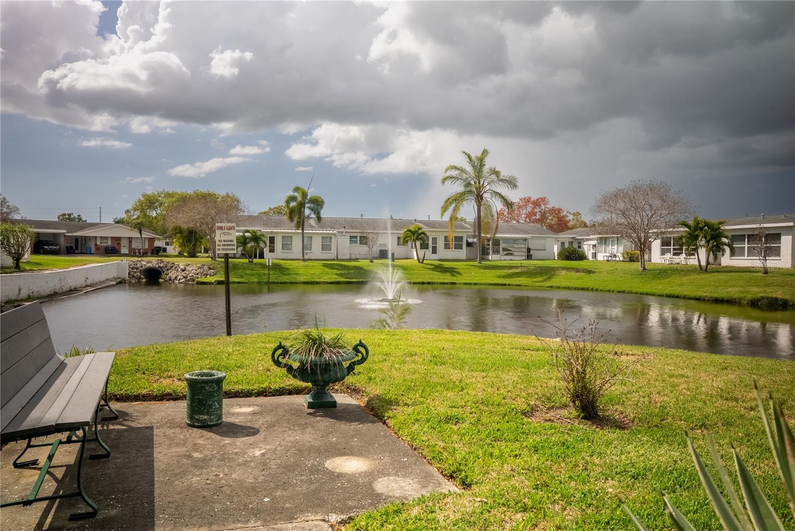 Image 34 of 43 For 4991 Springwood Court 282