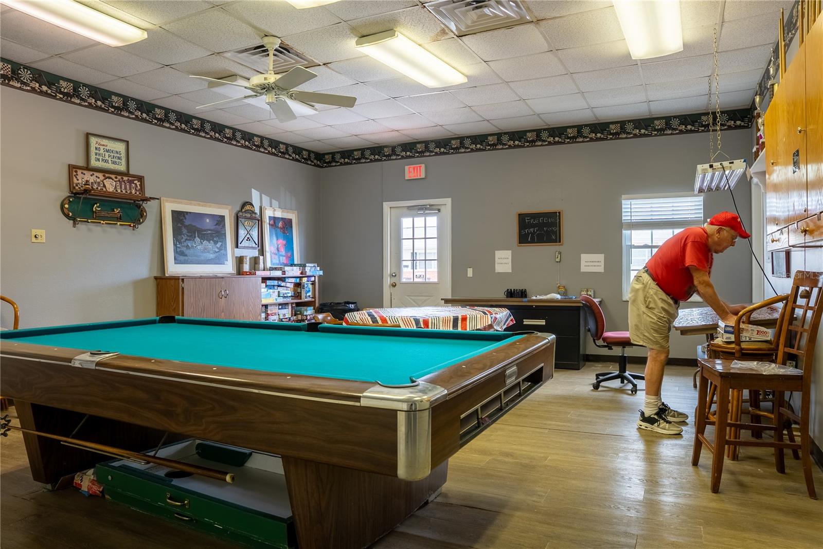 Image 37 of 43 For 4991 Springwood Court 282