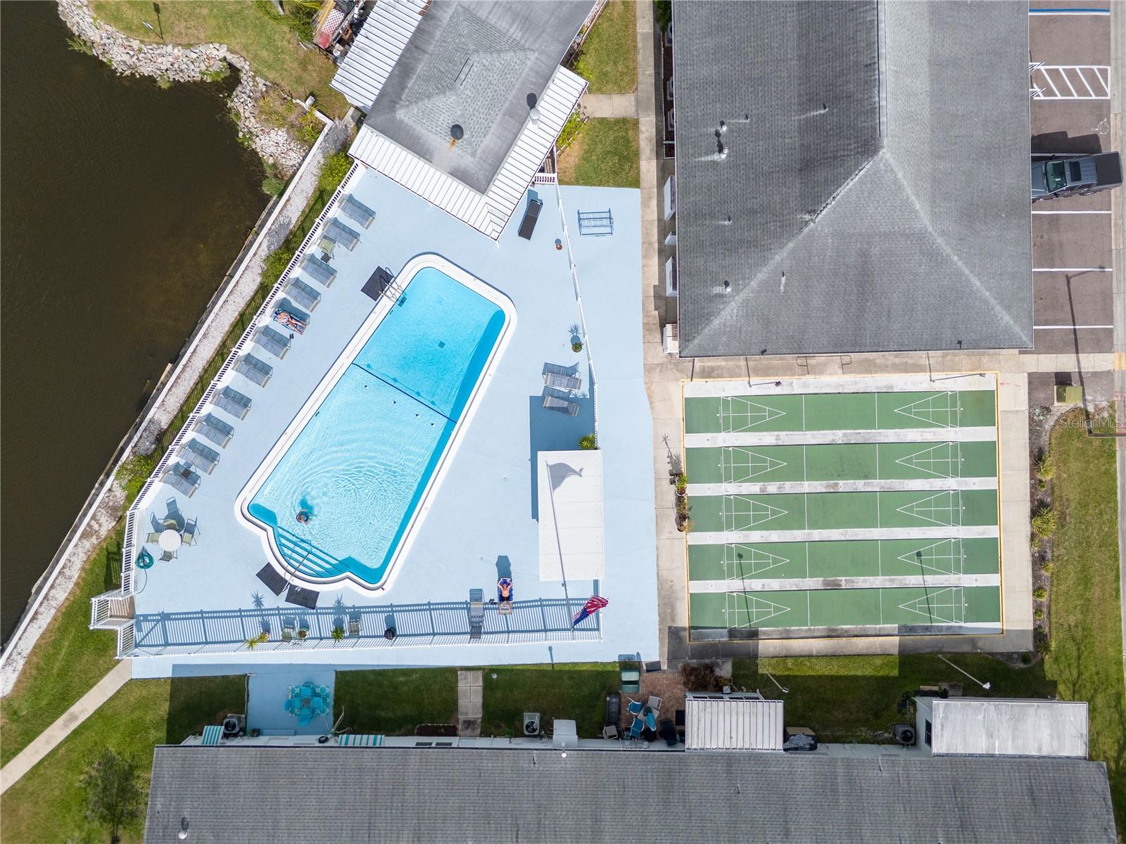 Image 42 of 43 For 4991 Springwood Court 282