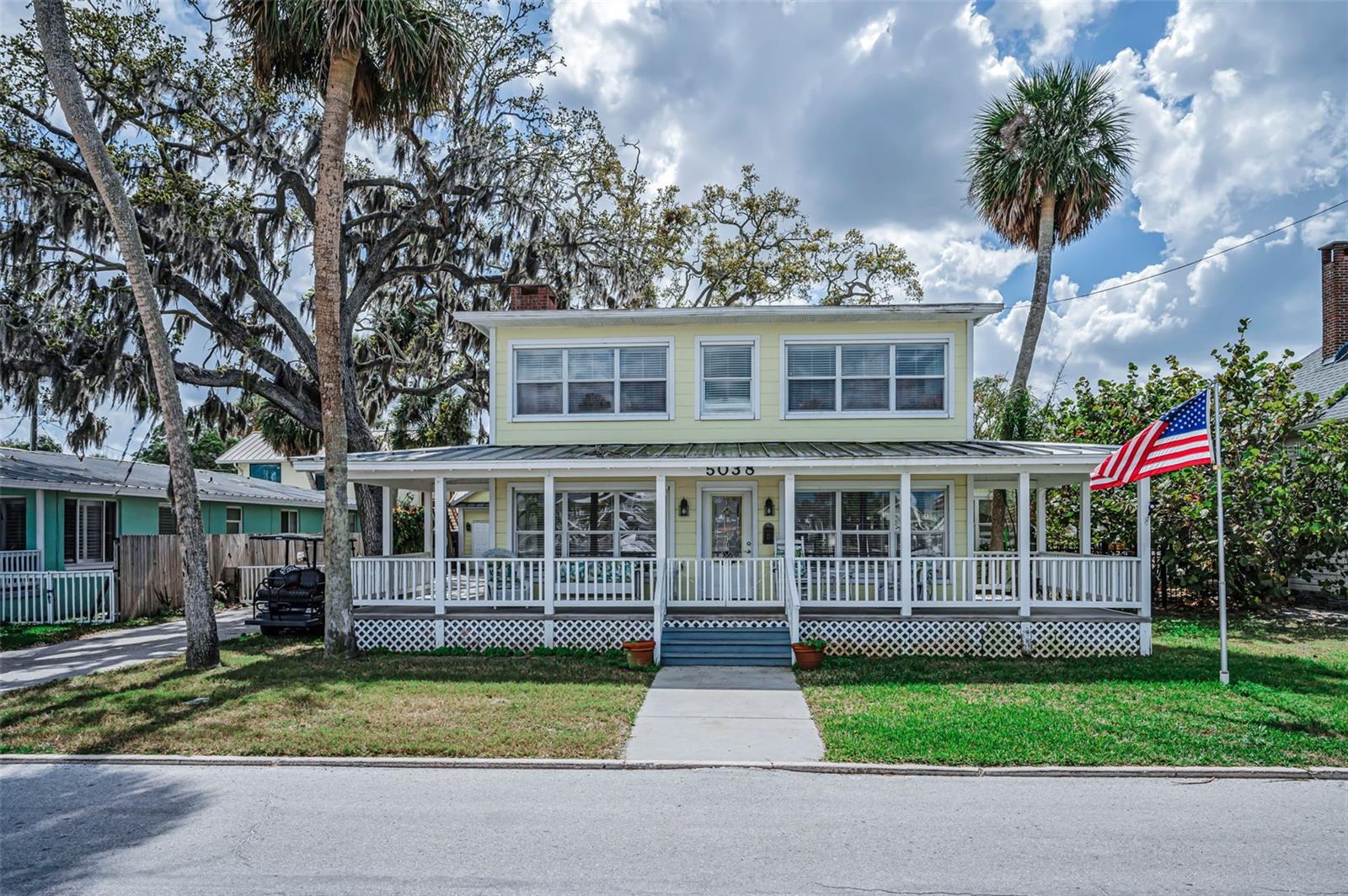 Listing photo id 10 for 5038 Sunset Boulevard