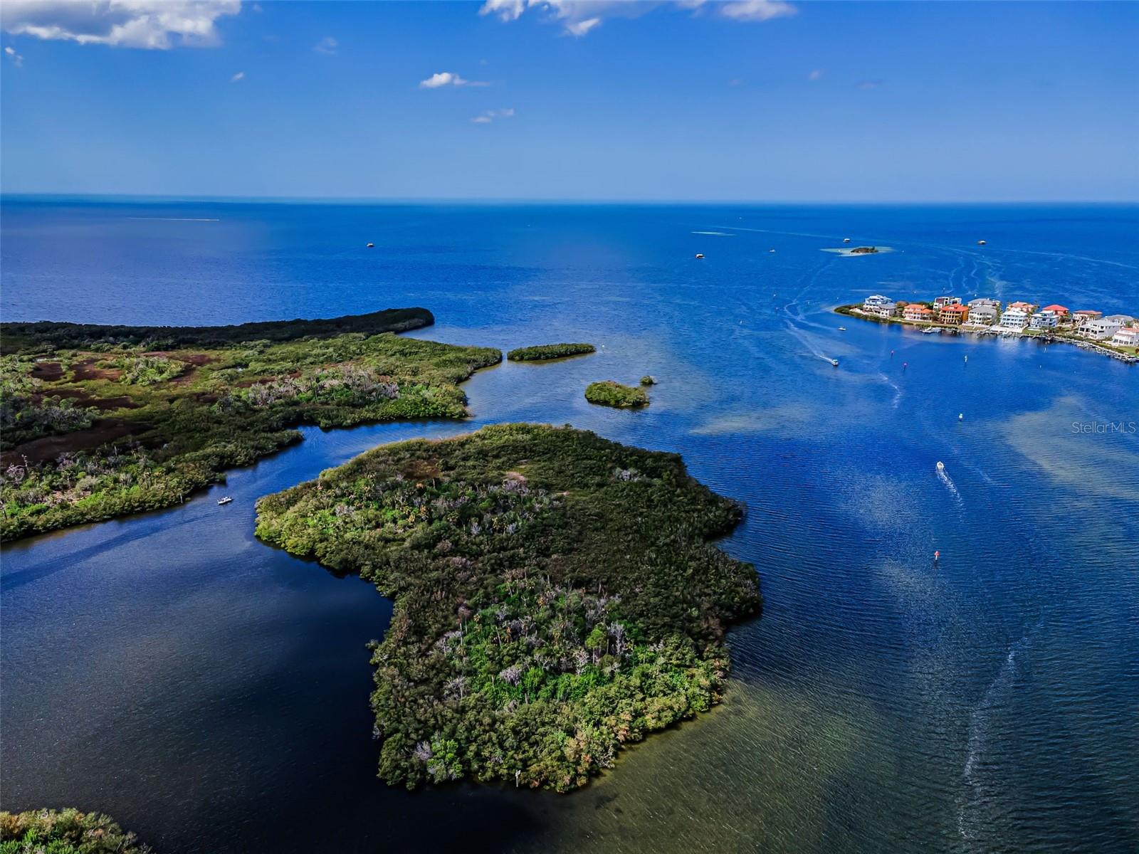 Listing photo id 12 for 5038 Sunset Boulevard