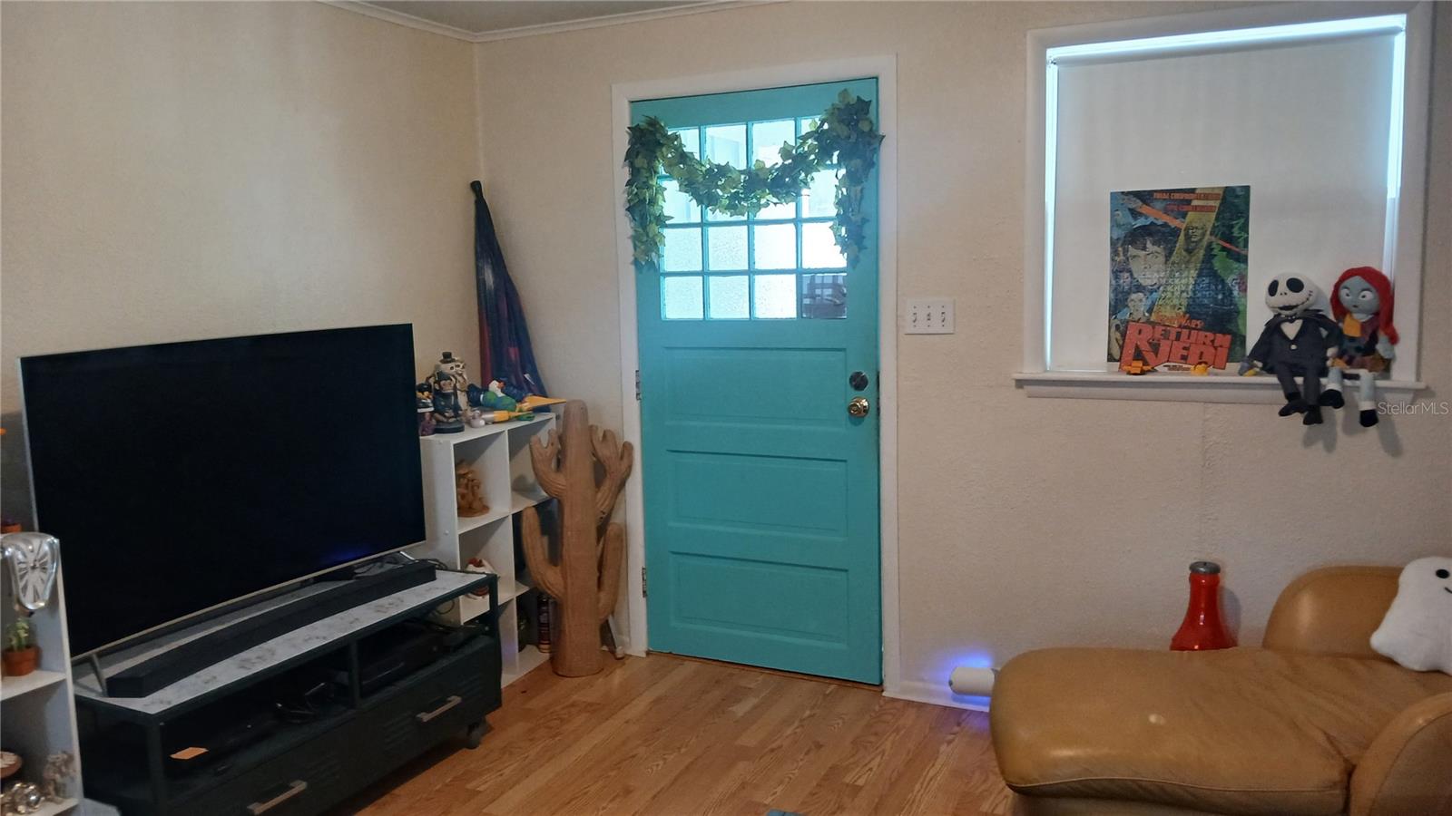 Image 24 of 26 For 542 Division Street