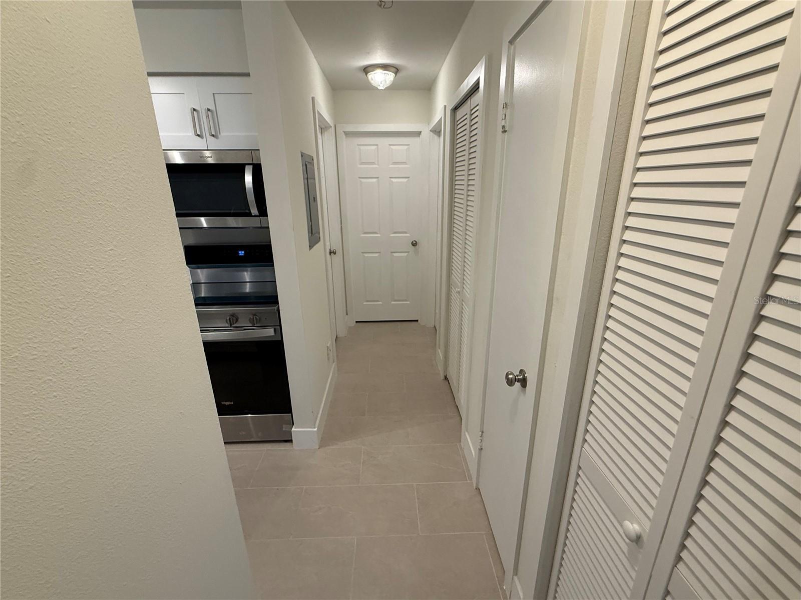 Image 7 of 35 For 3455 Countryside Boulevard 96