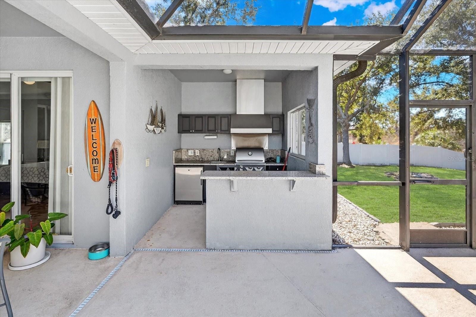 Listing photo id 18 for 4506 29th Avenue Circle E