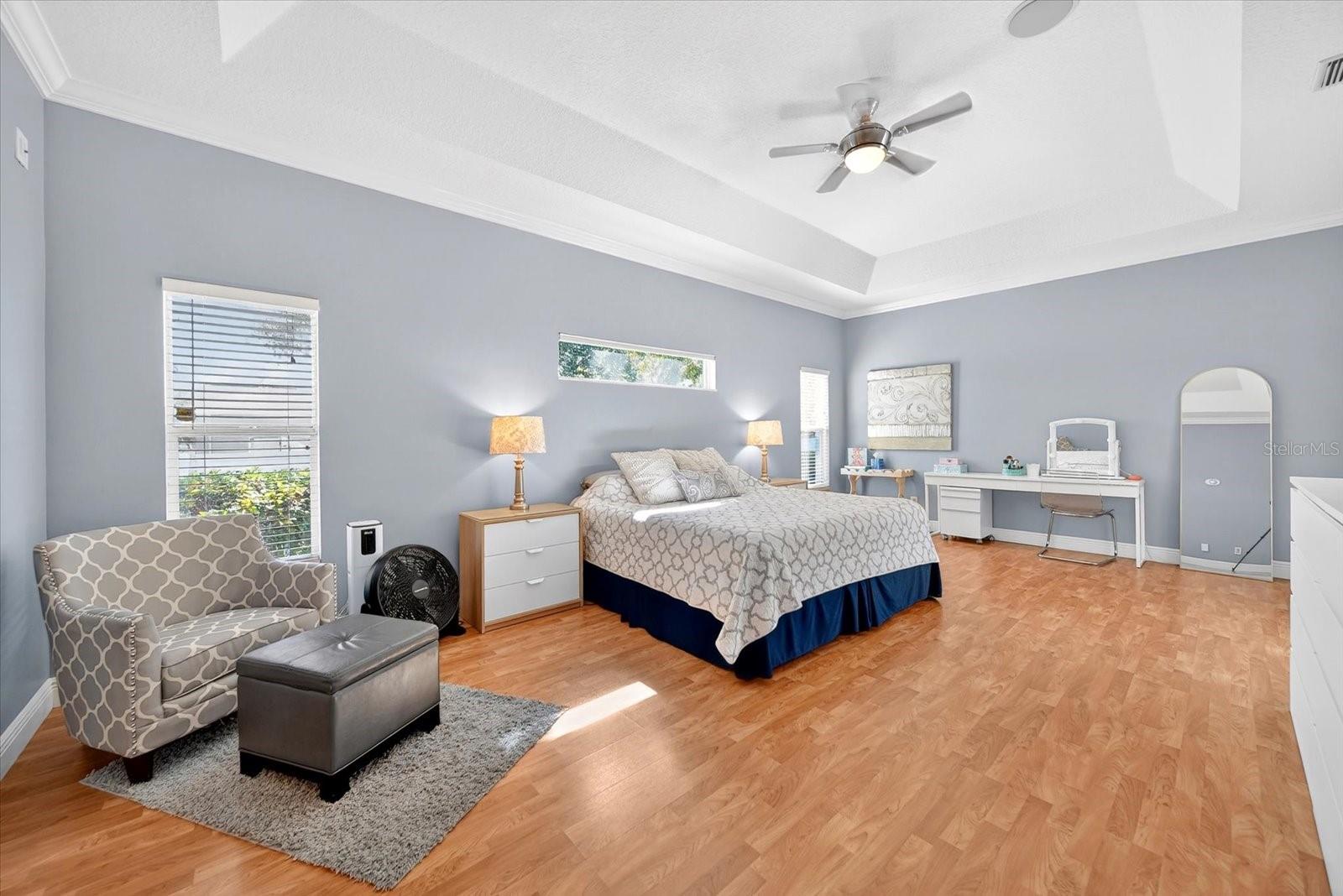 Listing photo id 23 for 4506 29th Avenue Circle E