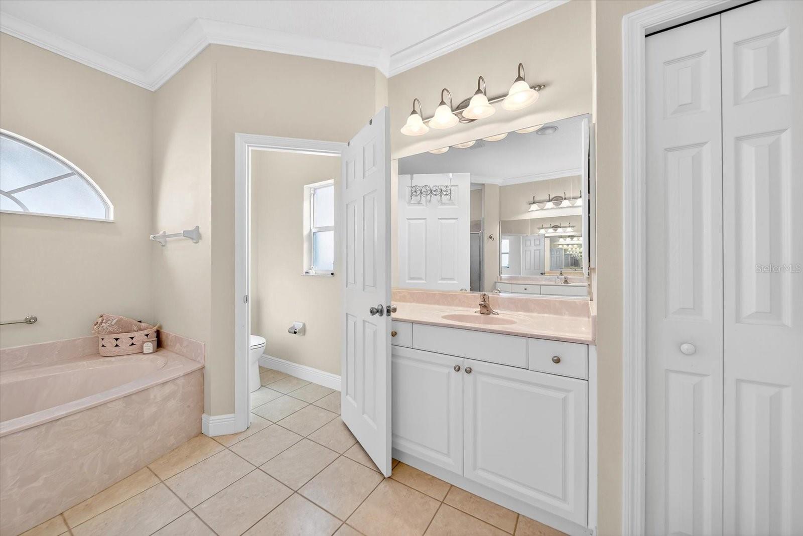 Listing photo id 29 for 4506 29th Avenue Circle E