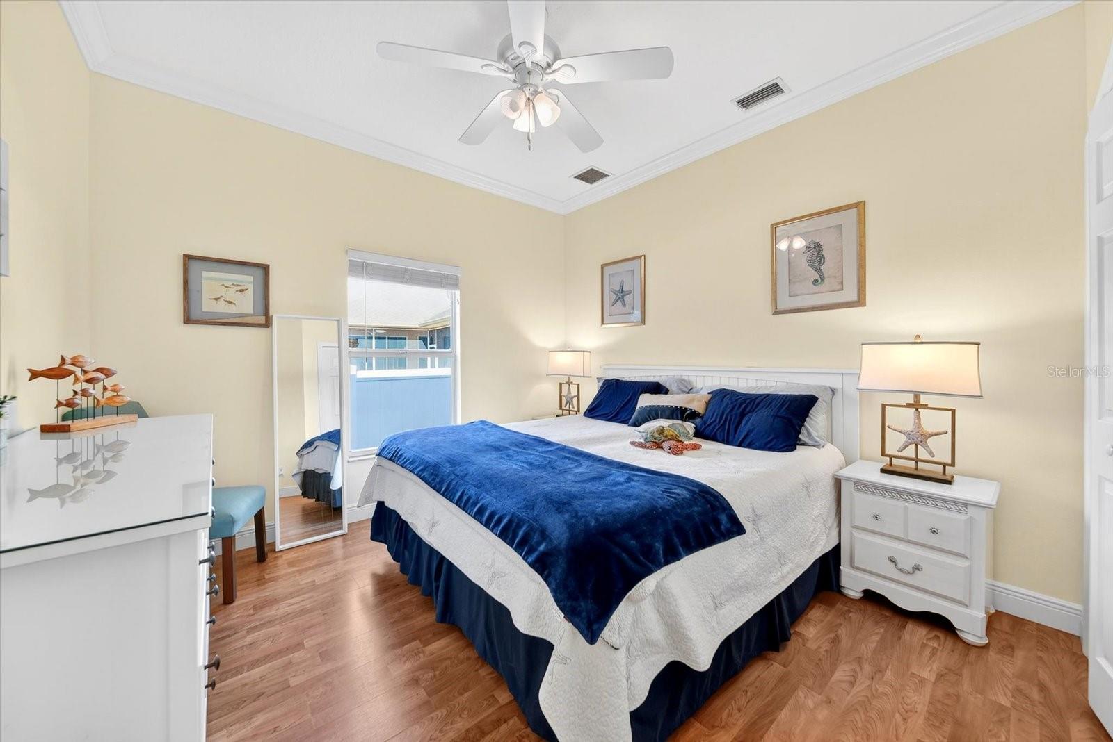 Listing photo id 31 for 4506 29th Avenue Circle E