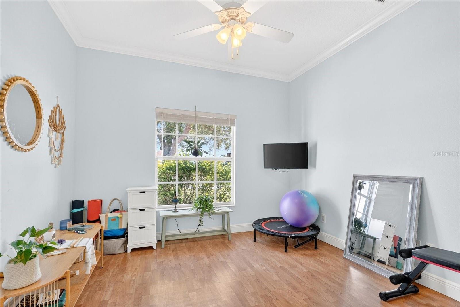 Listing photo id 7 for 4506 29th Avenue Circle E