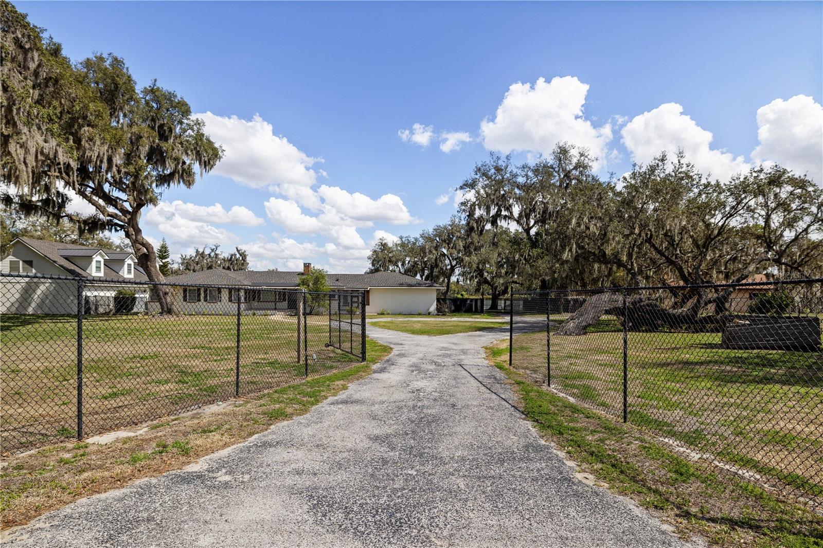 Image 37 of 67 For 4019 Moores Lake Road