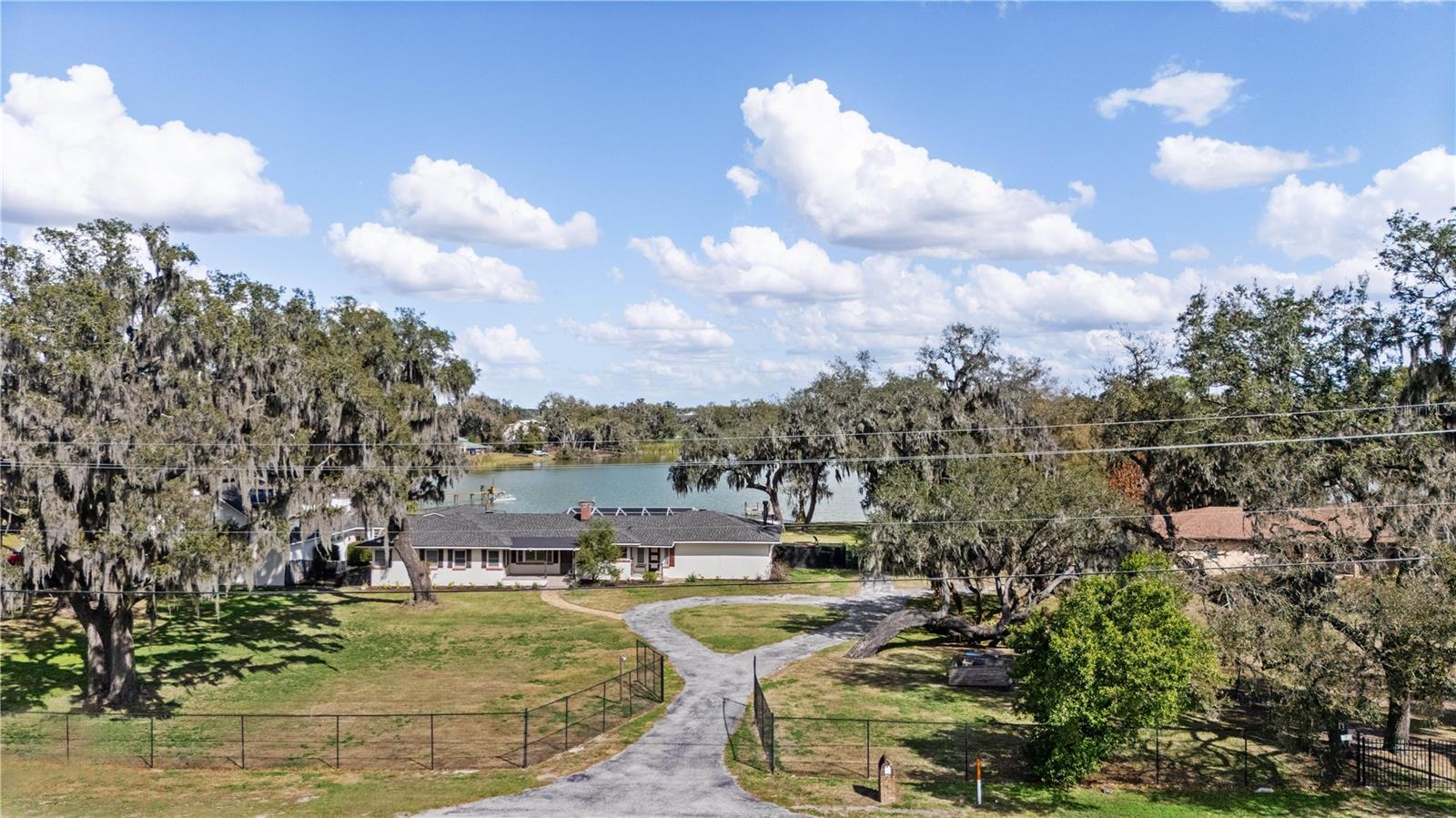 Image 4 of 67 For 4019 Moores Lake Road