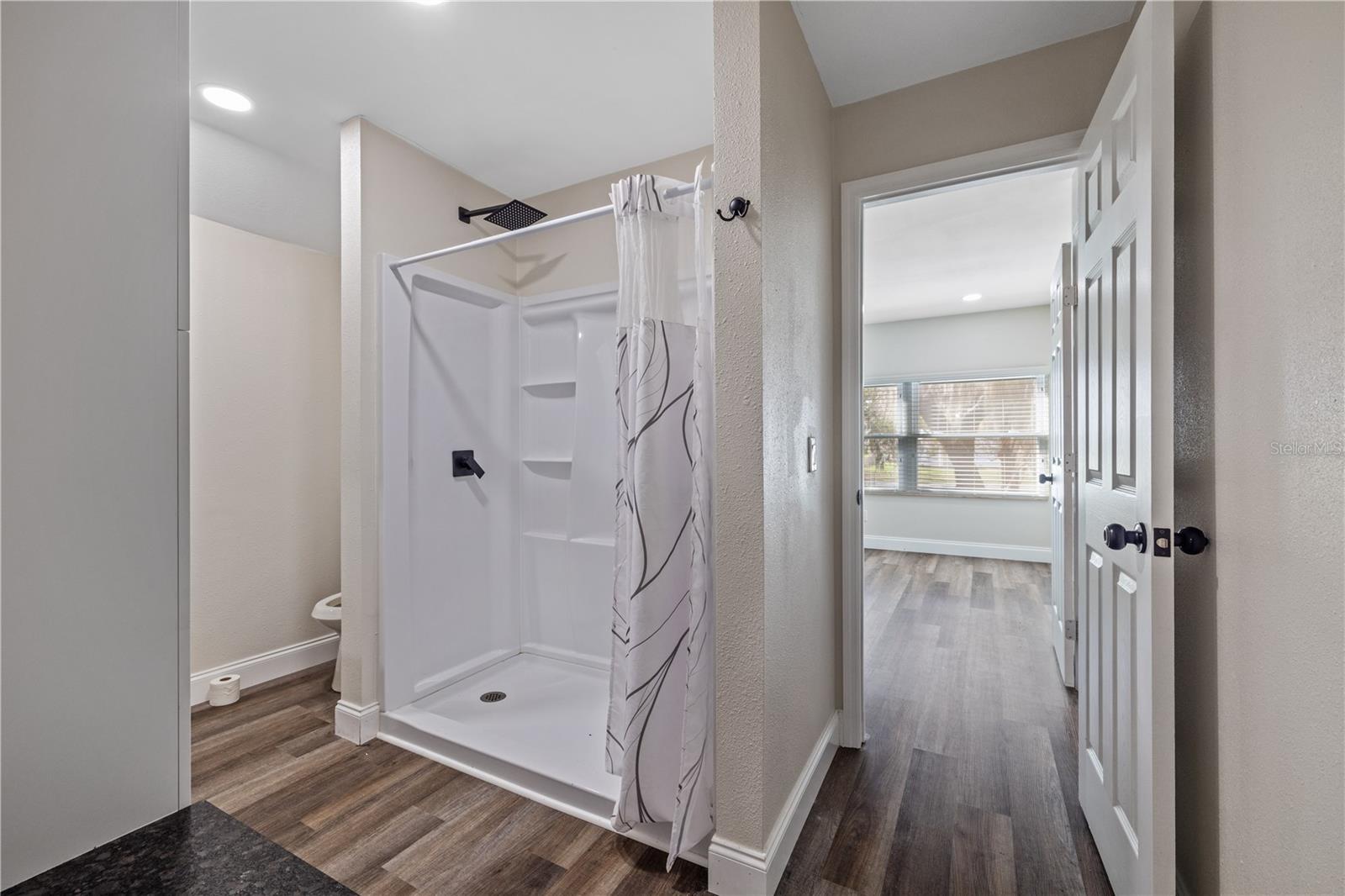 Image 45 of 67 For 4019 Moores Lake Road