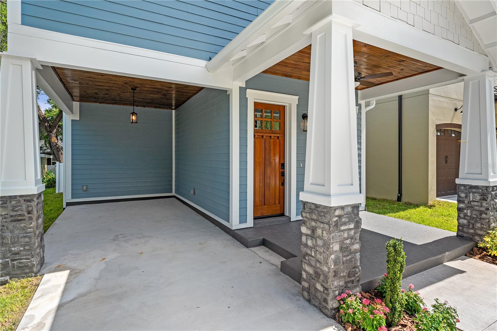 Image 6 of 48 For 115 Hiawatha Street 1-2