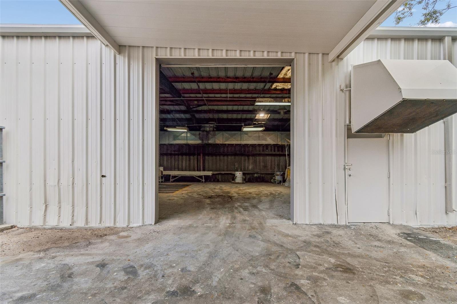 Image 16 of 30 For 1060 Harbor Lake Drive