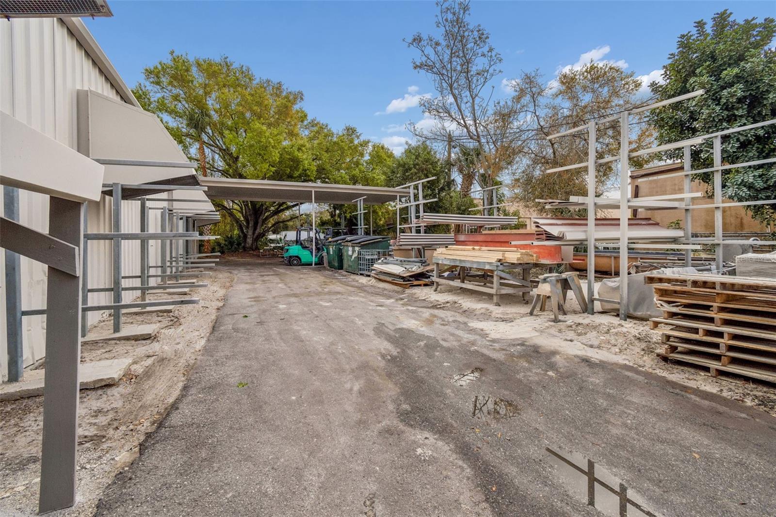 Image 17 of 30 For 1060 Harbor Lake Drive