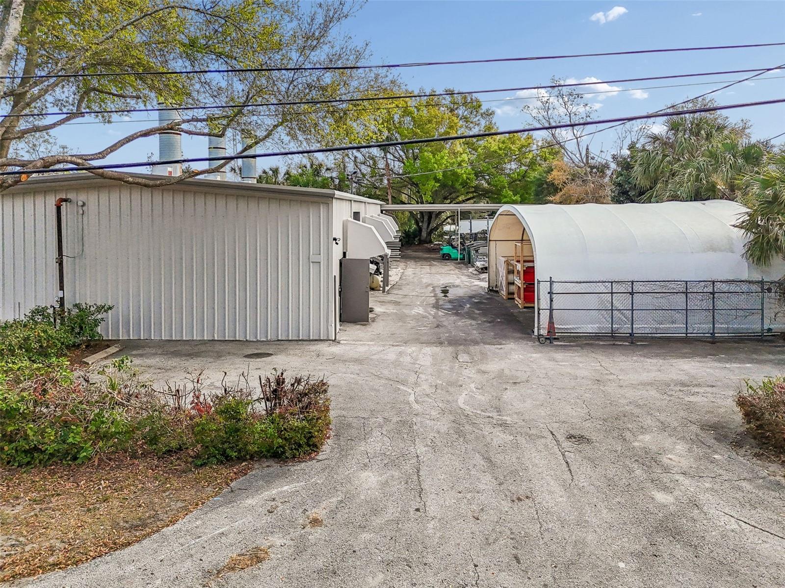 Image 22 of 30 For 1060 Harbor Lake Drive