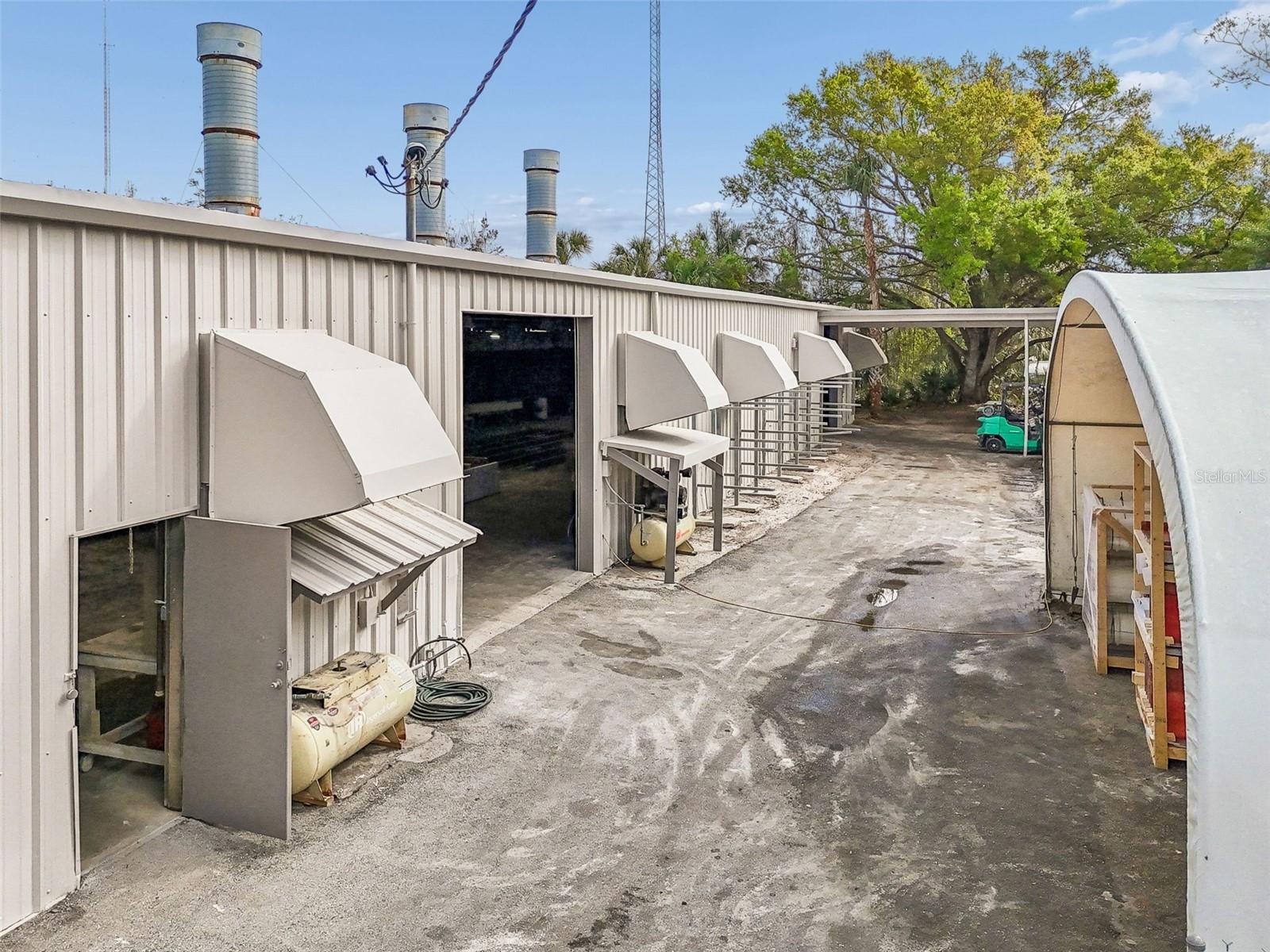 Image 24 of 30 For 1060 Harbor Lake Drive