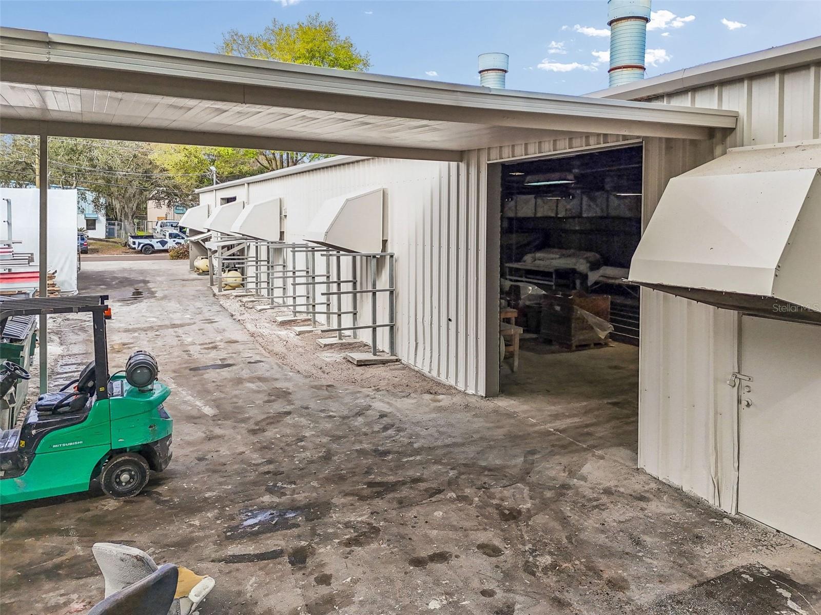 Image 25 of 30 For 1060 Harbor Lake Drive