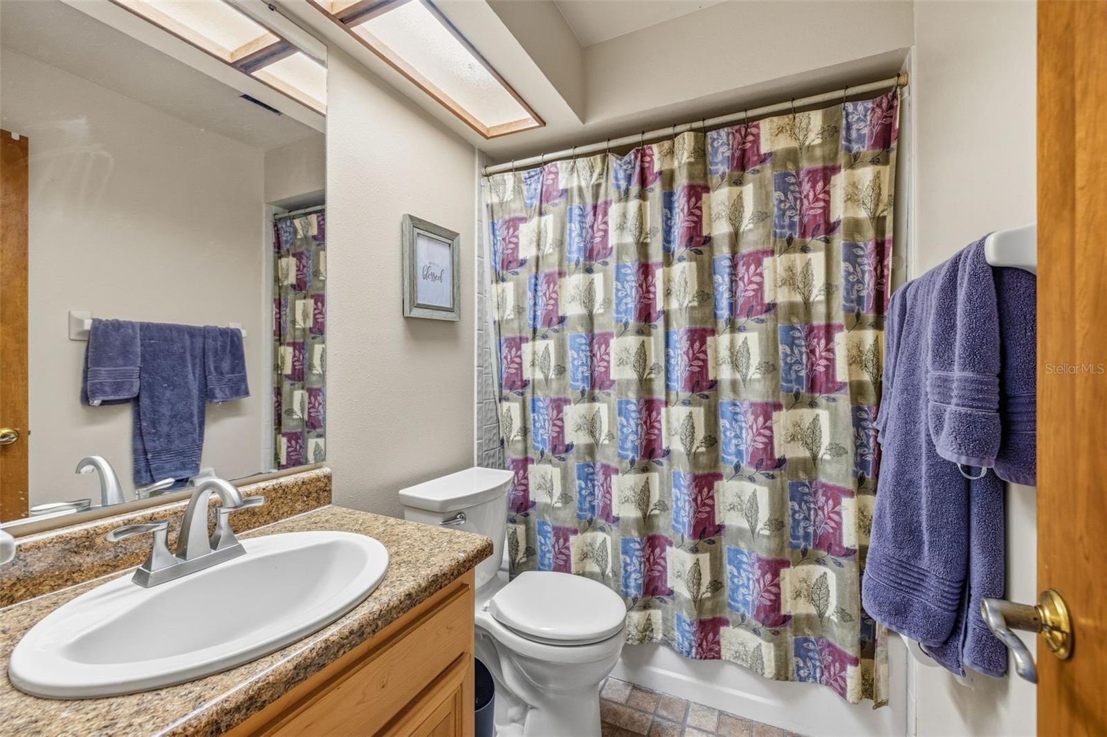 Image 25 of 45 For 3330 Foxridge Circle