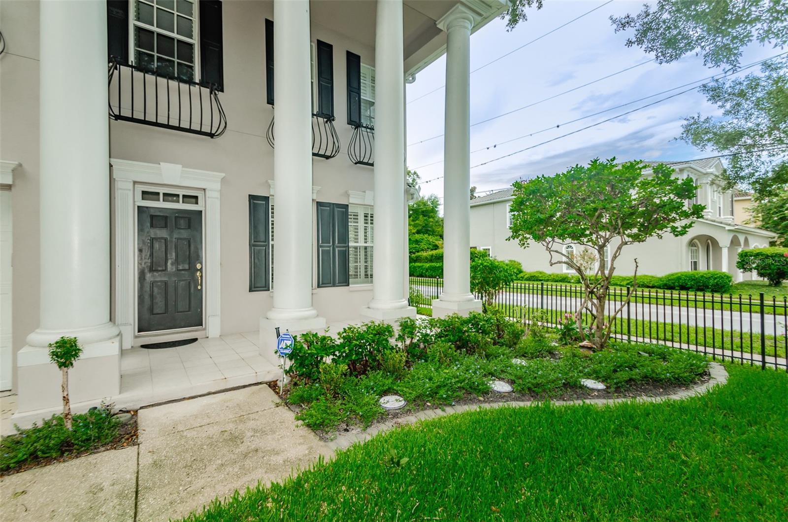 Image 4 of 34 For 3410 Bay Villa Avenue