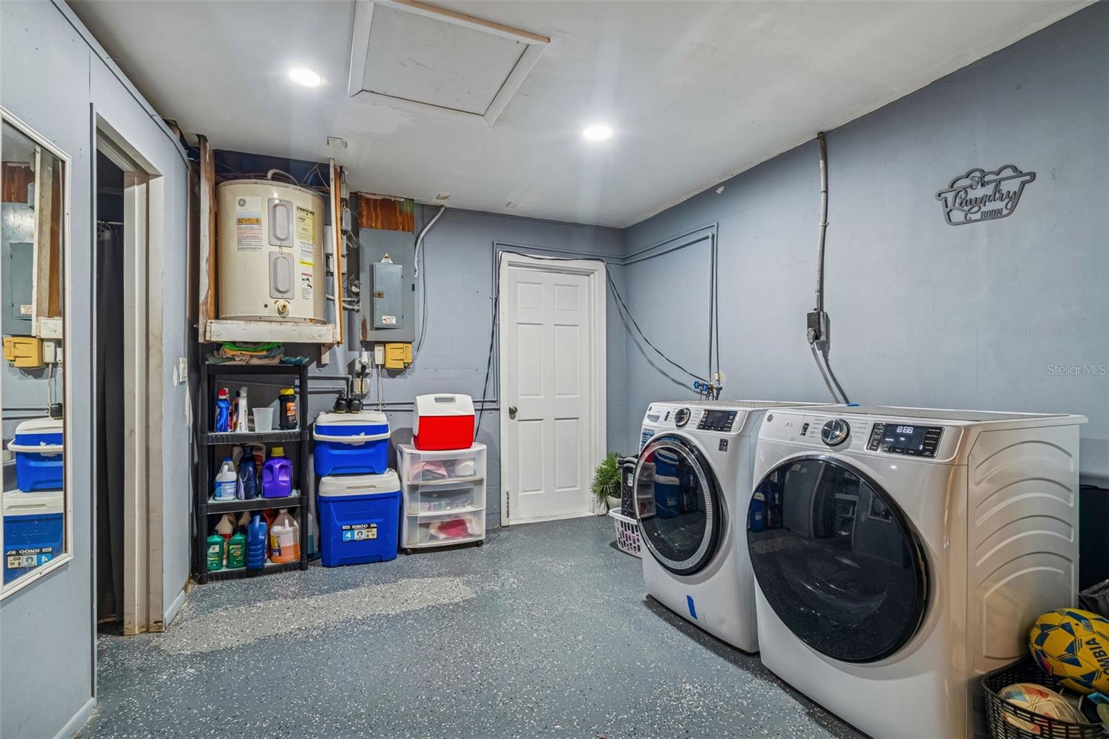 Image 18 of 25 For 3600 Blayton Street