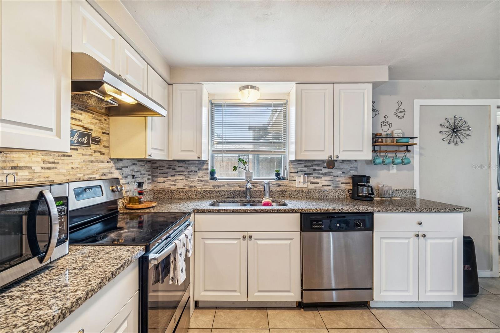 Image 9 of 25 For 3600 Blayton Street