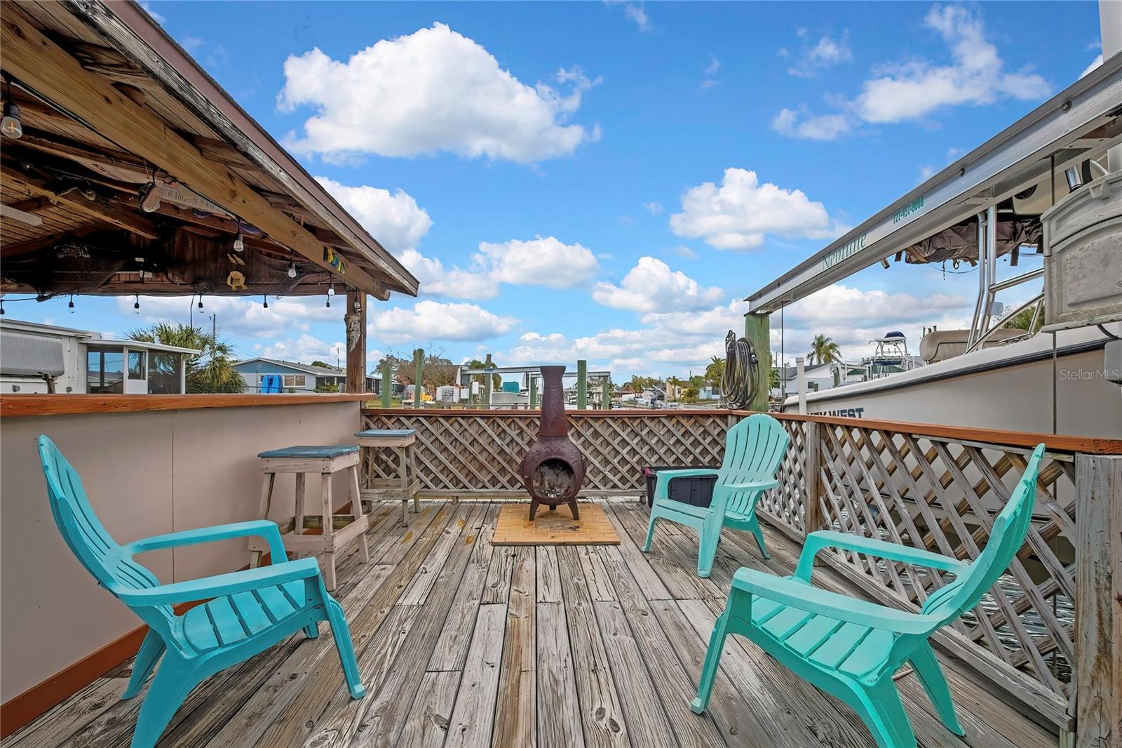 Listing photo id 23 for 6601 Sea Ranch Drive