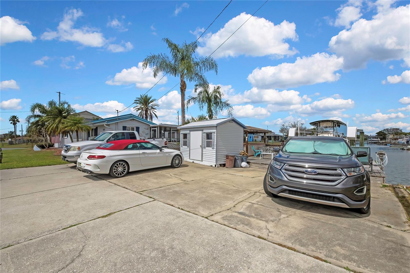 Listing photo id 28 for 6601 Sea Ranch Drive