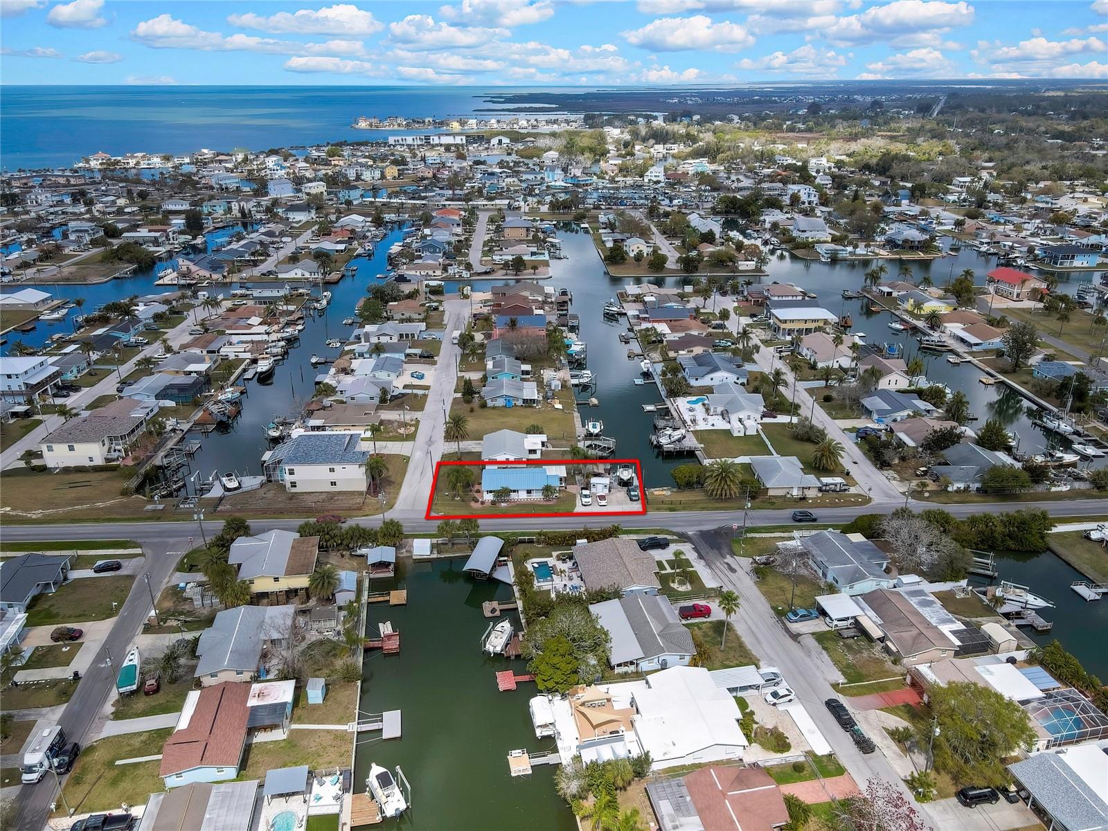 Listing photo id 38 for 6601 Sea Ranch Drive