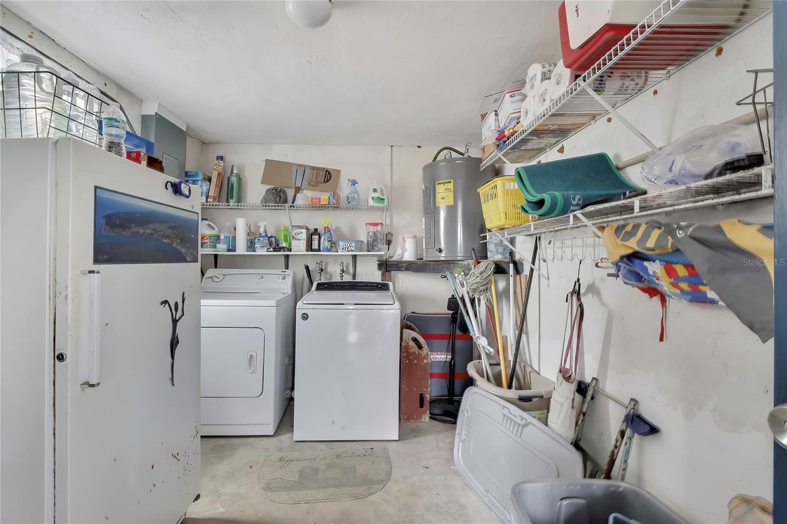 Listing photo id 40 for 6601 Sea Ranch Drive