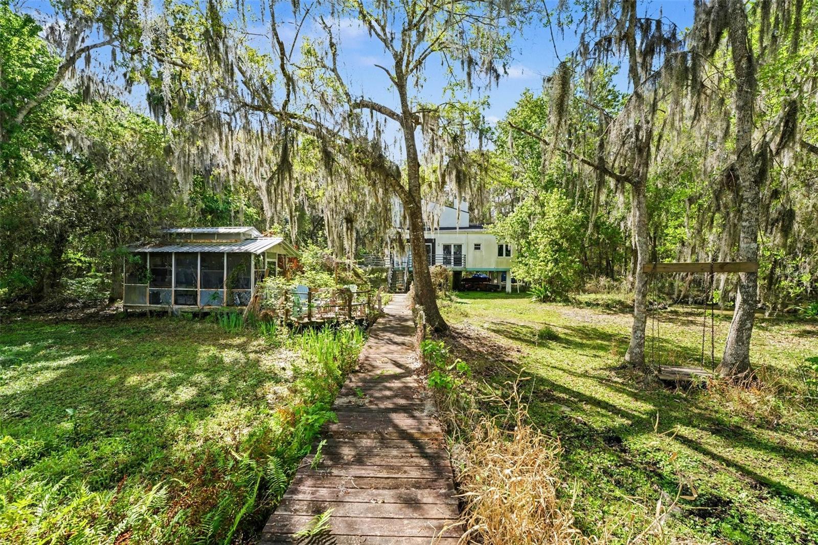 Image 13 of 28 For 11130 Shore Drive