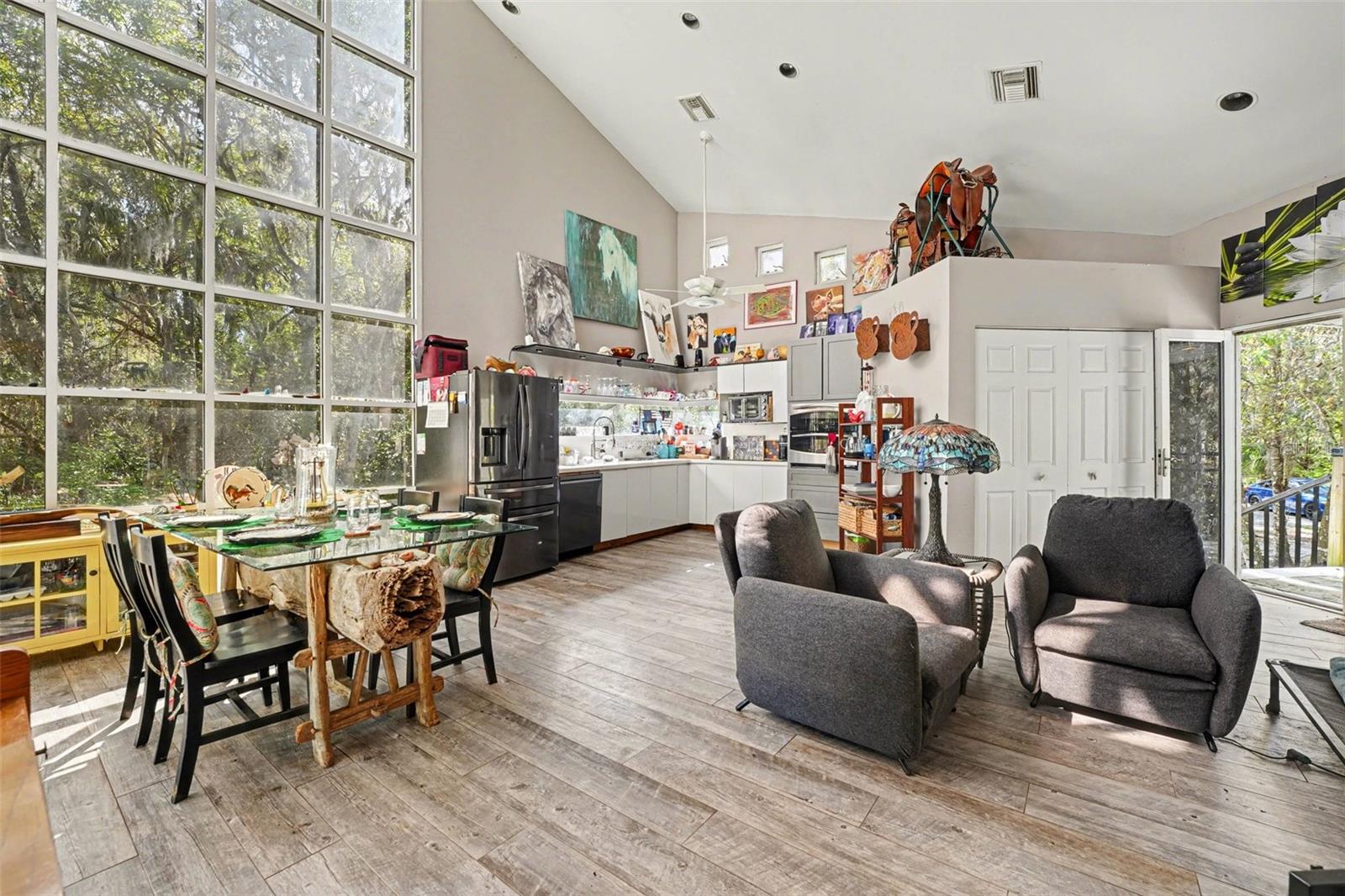 Image 4 of 28 For 11130 Shore Drive