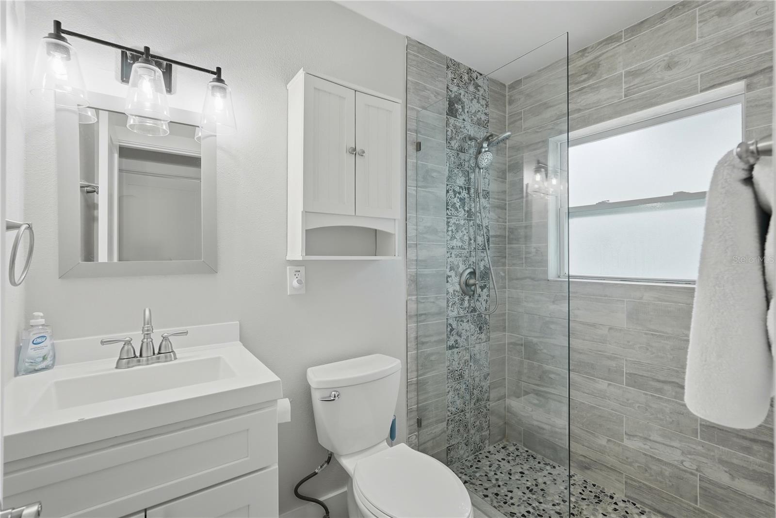 Image 13 of 30 For 15424 2nd Street E