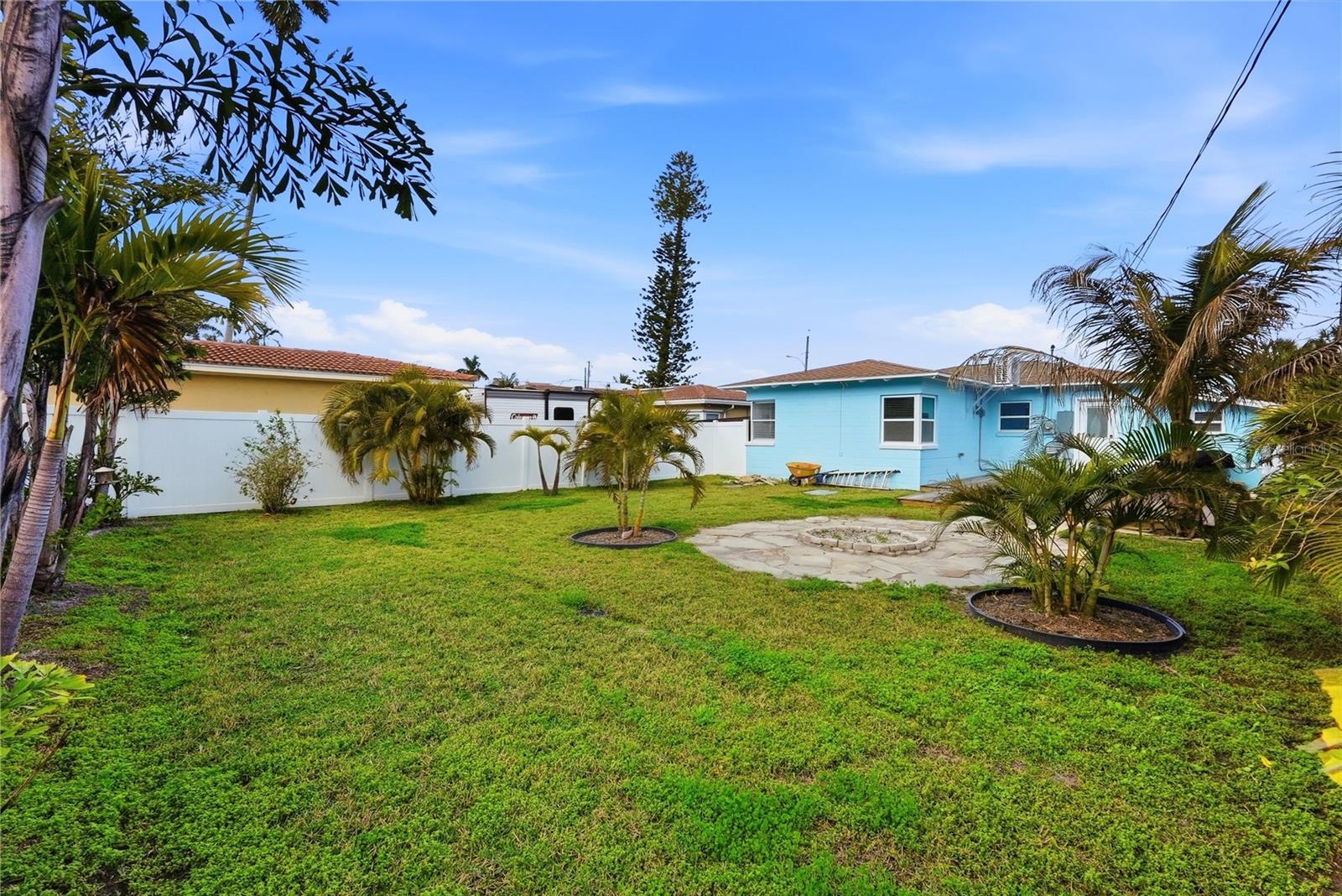 Image 22 of 30 For 15424 2nd Street E