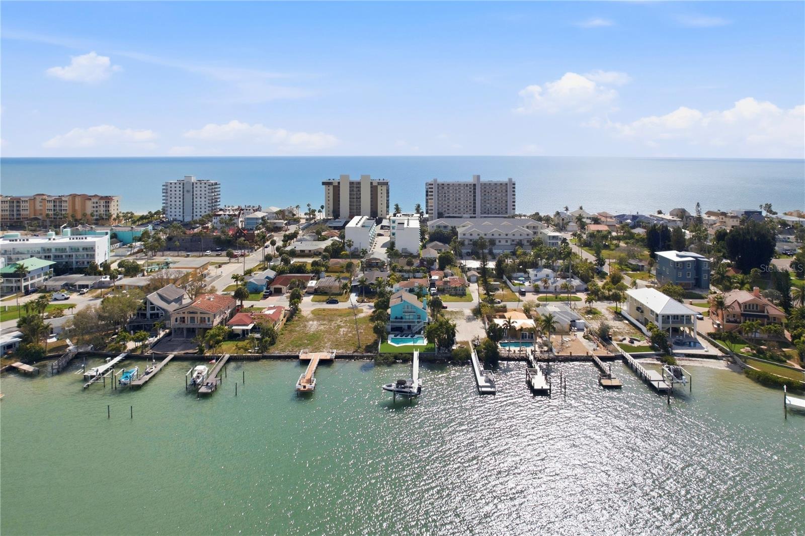 Image 26 of 30 For 15424 2nd Street E