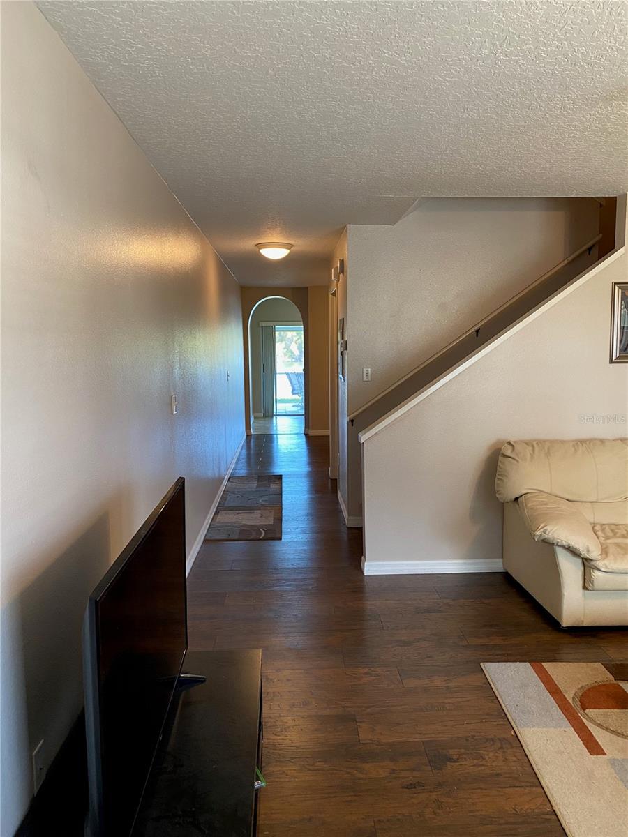 Image 15 of 24 For 427 Kensington Lake Circle