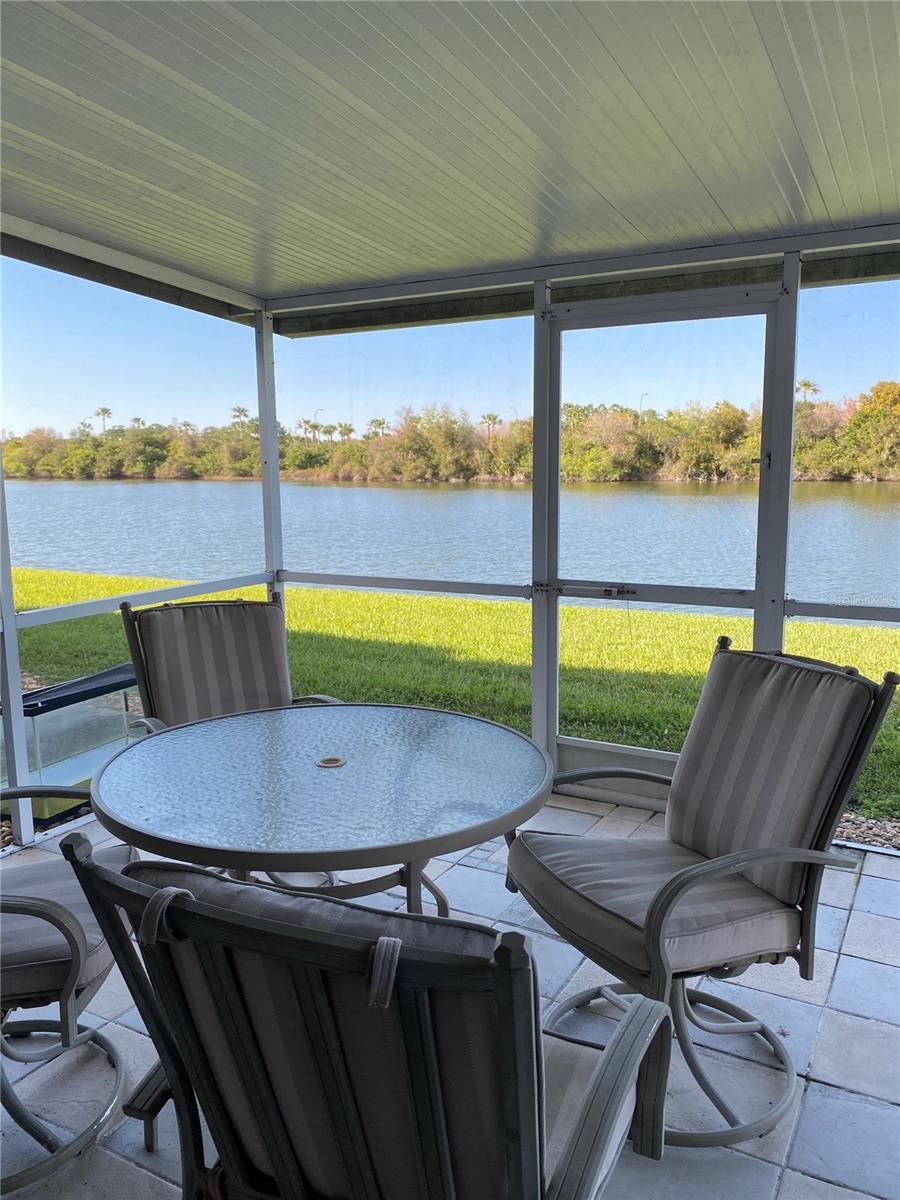 Image 23 of 24 For 427 Kensington Lake Circle