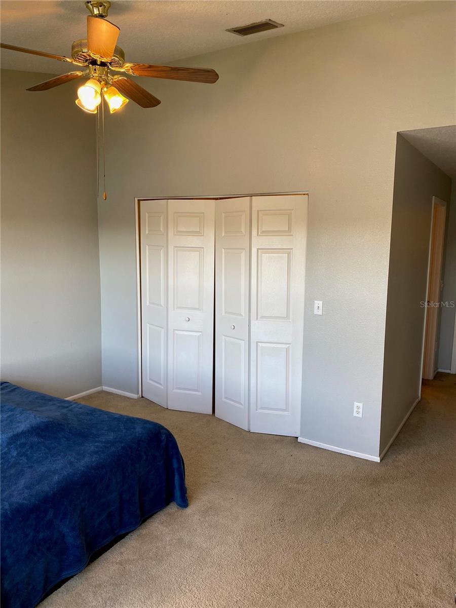 Image 6 of 24 For 427 Kensington Lake Circle