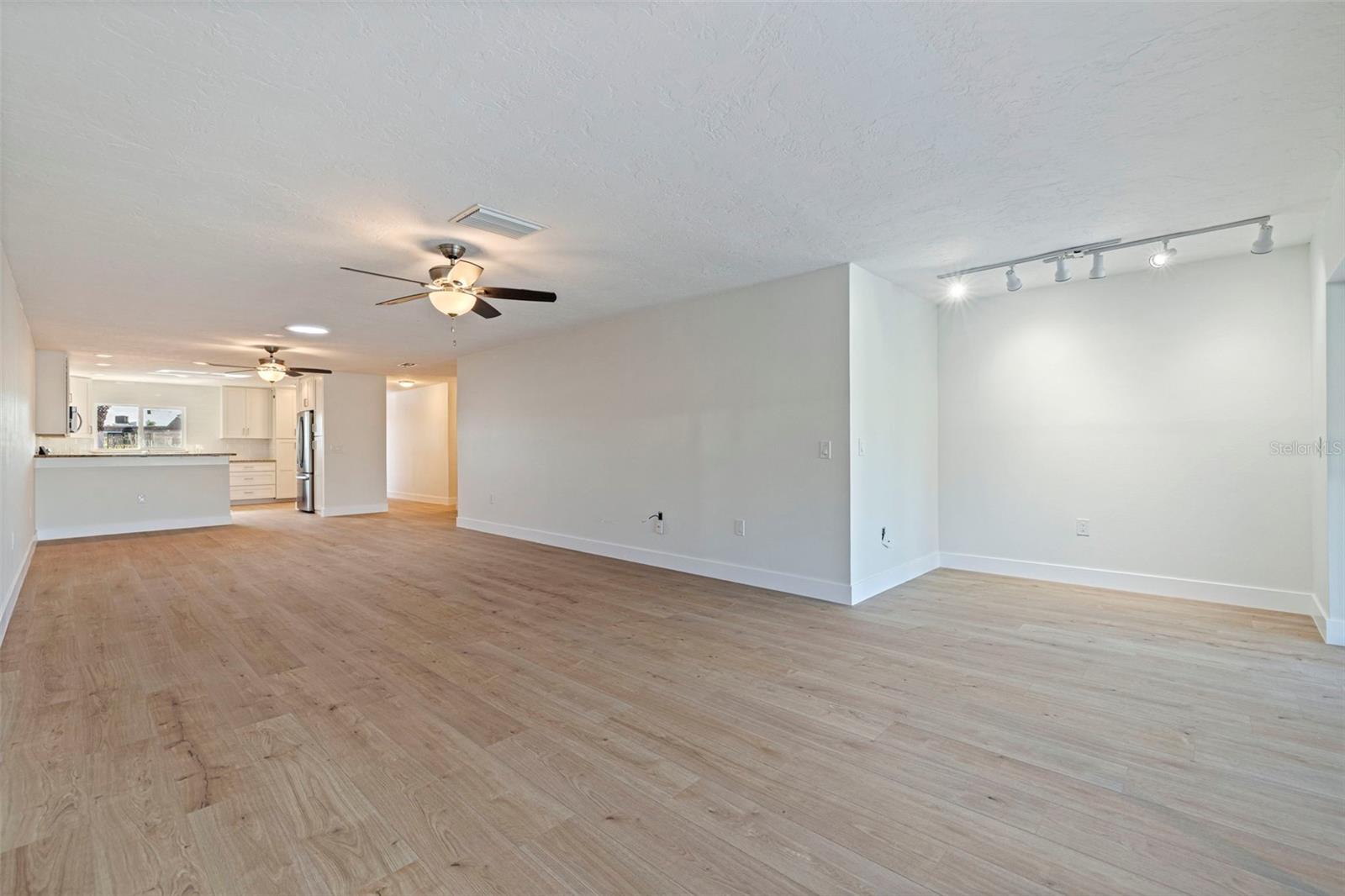 Image 34 of 58 For 403 Boca Ciega Point Boulevard N 2801