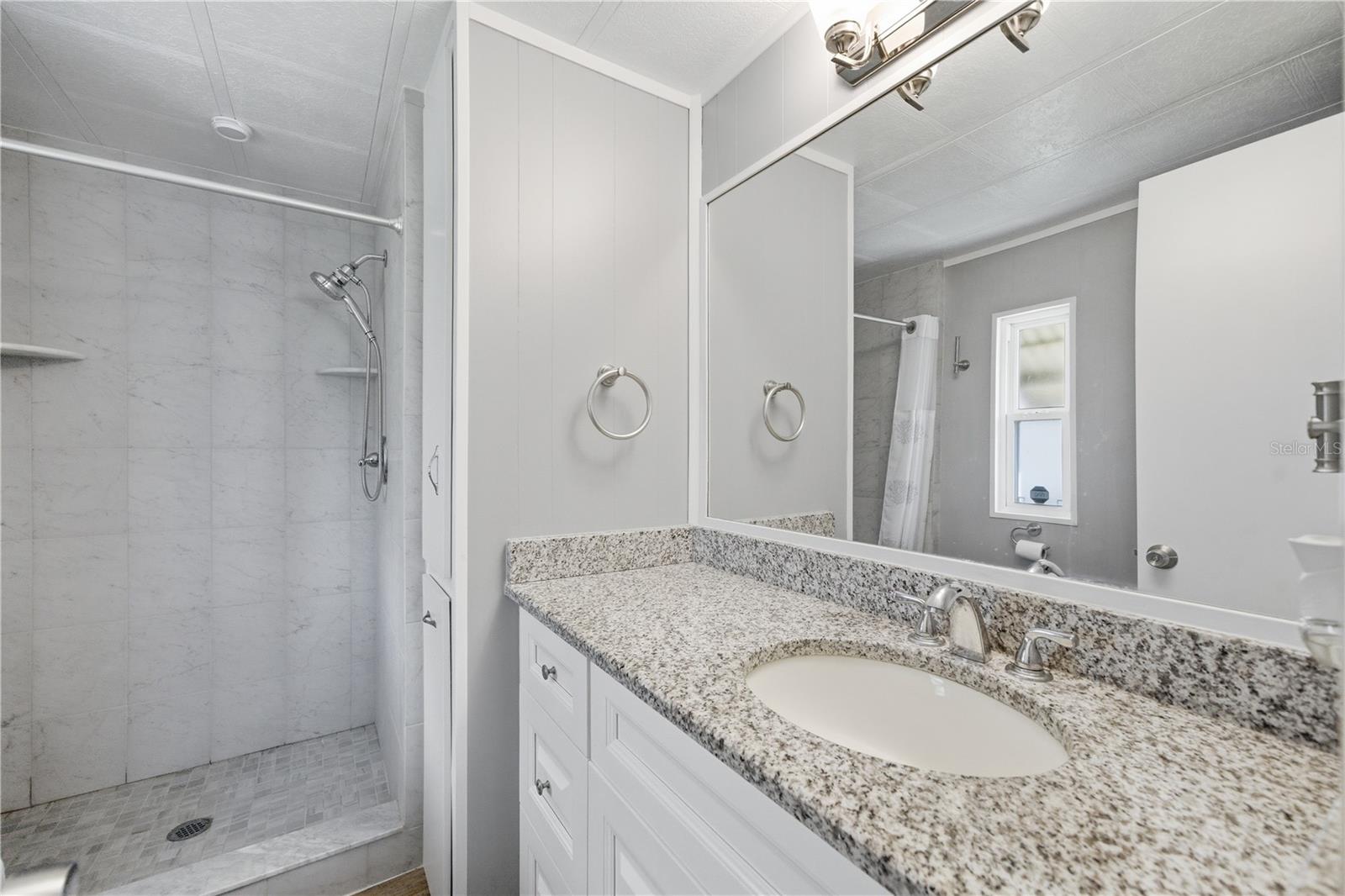 Image 37 of 62 For 84 Jacaranda Drive 15