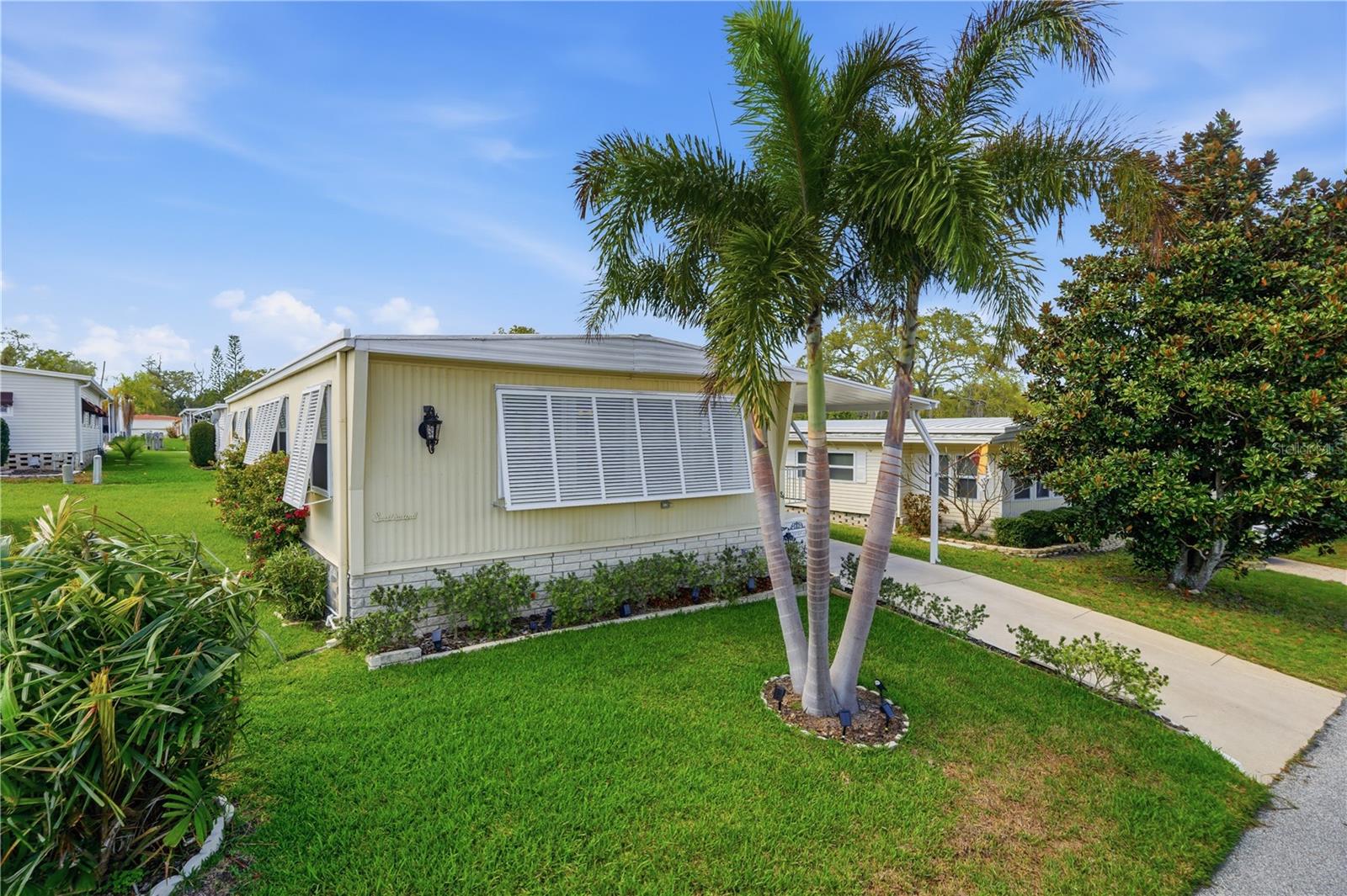 Image 6 of 62 For 84 Jacaranda Drive 15