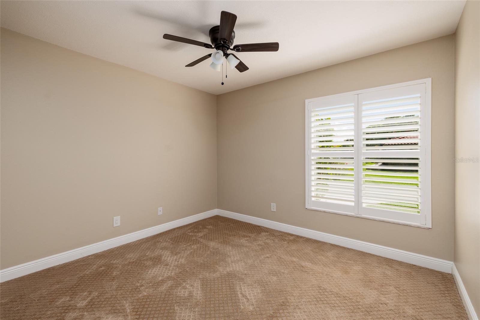 Image 26 of 44 For 535 St Tropez Circle Ne