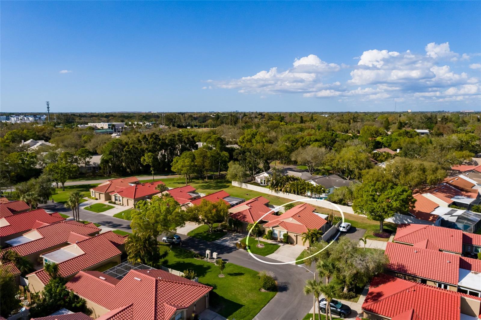 Image 5 of 44 For 535 St Tropez Circle Ne