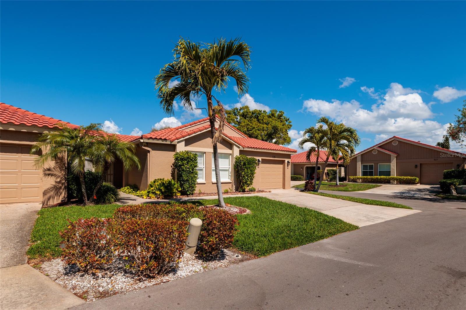 Image 6 of 44 For 535 St Tropez Circle Ne