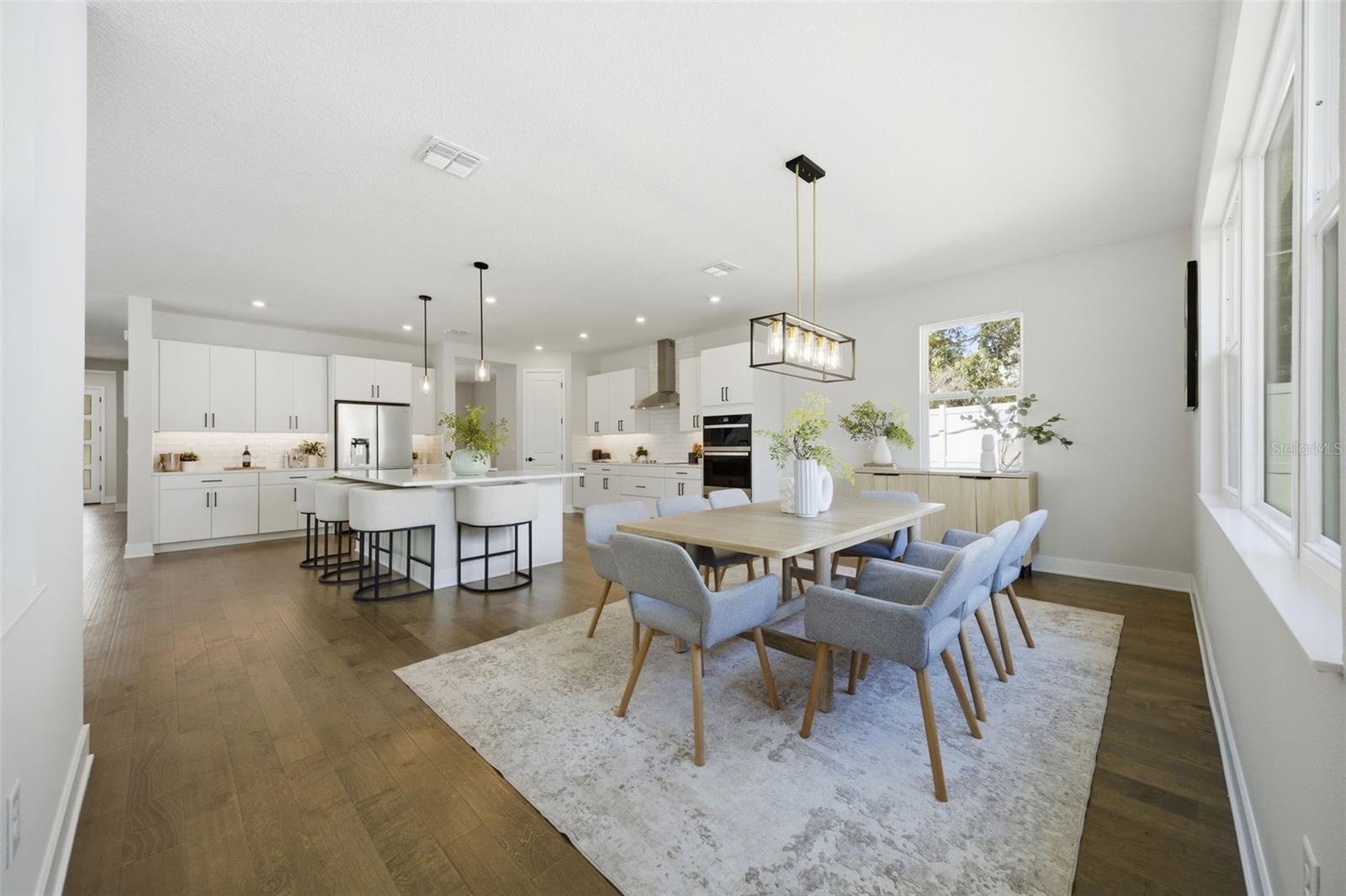 Image 15 of 50 For 3608 Tampa Circle