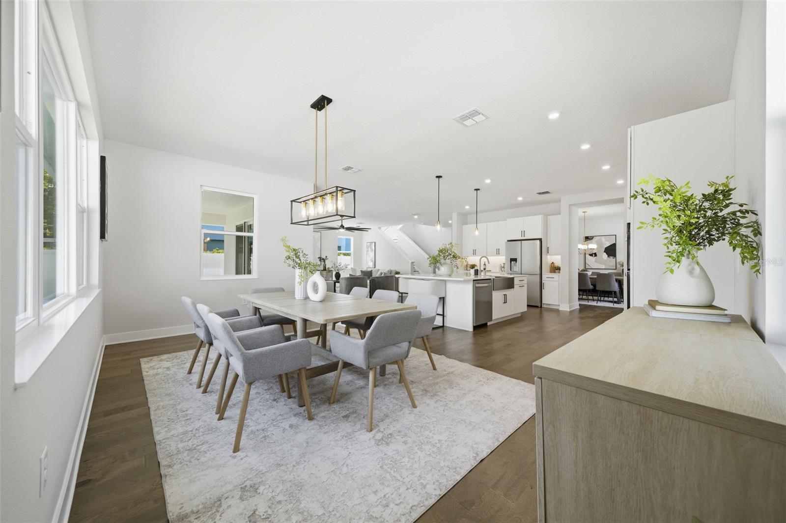 Image 16 of 50 For 3608 Tampa Circle